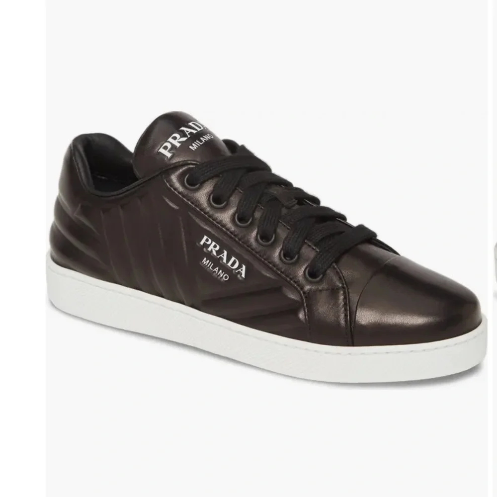Prada Quilted Low Top Black Sneaker Women Size 8/38 EU - Picture 1 of 7